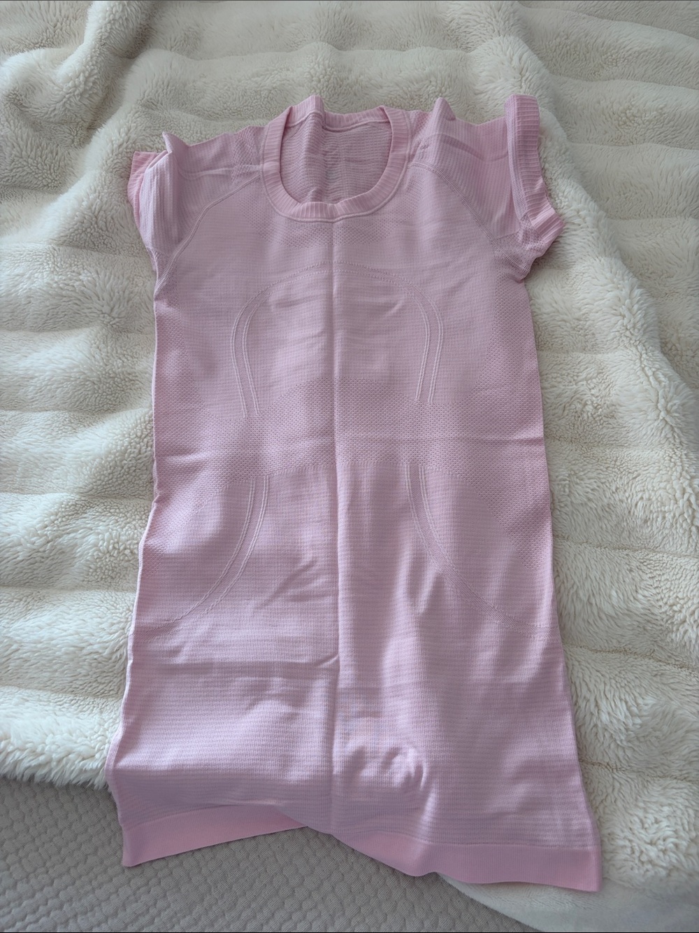 Lululemon swiftly T-shirt Pink Short Sleeve Athletic Top